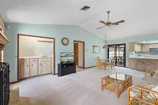 542 Cleo Ln, Deltona, FL 32738 - Photo 16