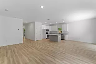 1211 W 15th St, Sanford, FL 32771 - Photo 8