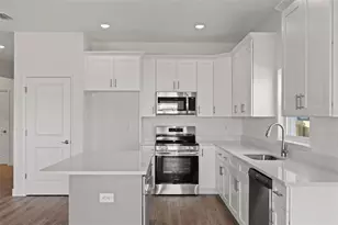 1211 W 15th St, Sanford, FL 32771 - Photo 4