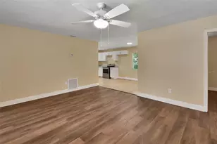 701 Boston Ct, Deland, FL 32724 - Photo 2
