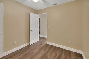 701 Boston Ct, Deland, FL 32724 - Photo 12