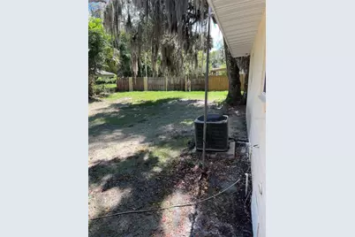106 S Oakland Avenue, San Mateo, FL 32187 - Photo 16