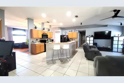 2937 India Blvd, Deltona, FL 32738 - Photo 10