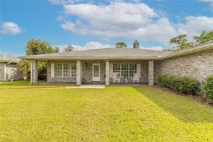 1086 Platinum Ct, Deltona, FL 32725 - Photo 8