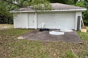 305 Violetwood Rd, Deland, FL 32720 - Photo 10
