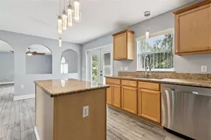 905 Cascade Falls Ln, Deland, FL 32720 - Photo 18