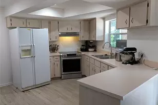 683 Gainsboro St, Deltona, FL 32725 - Photo 4