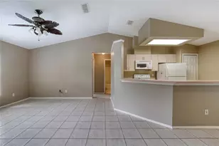 1519 S Silverstone Ct, Orange City, FL 32763 - Photo 6