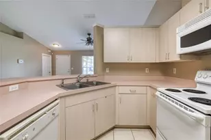 1519 S Silverstone Ct, Orange City, FL 32763 - Photo 8