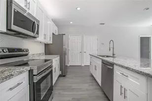 1214 S Thompson Ave, Deland, FL 32720 - Photo 2