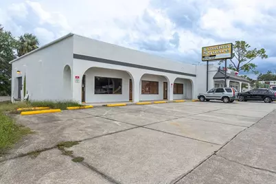 1105 S Woodland Boulevard, Deland, FL 32720 - Photo 1