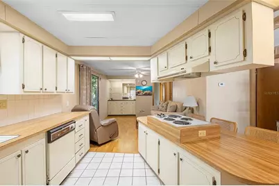 114 E Plantation Boulevard, Lake Mary, FL 32746 - Photo 20