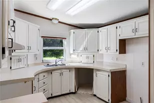 701 Helmsman Ln, Edgewater, FL 32141 - Photo 18