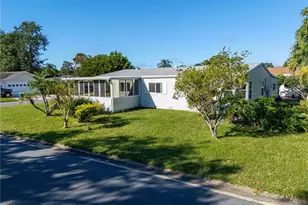 701 Helmsman Ln, Edgewater, FL 32141 - Photo 2