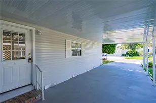 701 Helmsman Ln, Edgewater, FL 32141 - Photo 6