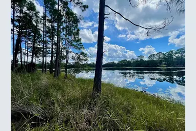 42318 W Lake Road, Deland, FL 32720 - Photo 1