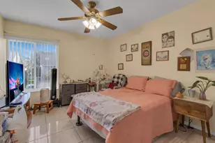 5617 Blue Shadows Ct, Orlando, FL 32811 - Photo 16