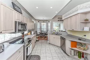 455 Foxhill Dr, Debary, FL 32713 - Photo 8