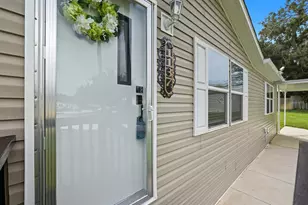 1137 Yaupon St, Daytona Beach, FL 32117 - Photo 2