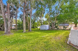 1633 Lakeside Dr, Deland, FL 32720 - Photo 36