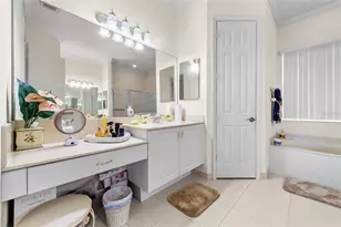 172 NW Magnolia Lakes Blvd, Port Saint Lucie, FL 34952 - Photo 10