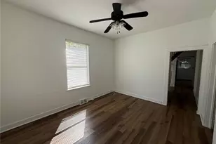 304 Page Ct, Deland, FL 32720 - Photo 4