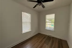 304 Page Ct, Deland, FL 32720 - Photo 8