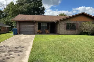 1531 S Montgomery St, Deland, FL 32720 - Photo 1