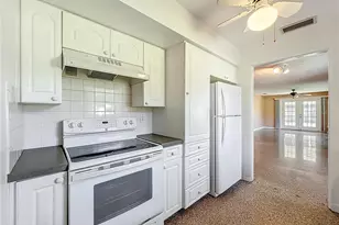 1401 Orange Tree Dr, Edgewater, FL 32132 - Photo 16