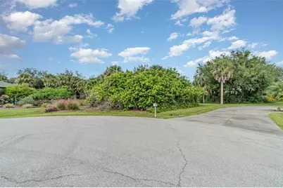 254 Spring Drive, Rotonda West, FL 33947 - Photo 2