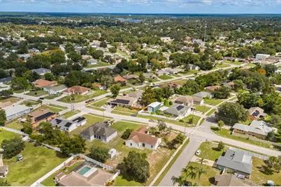 1490 April Avenue, Deltona, FL 32725 - Photo 34