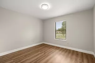 1490 April Ave, Deltona, FL 32725 - Photo 4