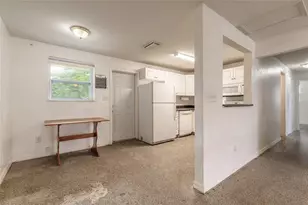 1113 Berkshire Rd, Daytona Beach, FL 32117 - Photo 8