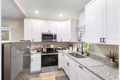 135 S Arlington Avenue, Deland, FL 32724 - Photo 16