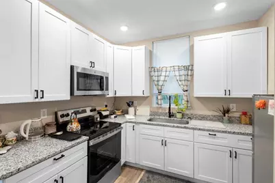 135 S Arlington Avenue, Deland, FL 32724 - Photo 14