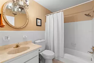 1330 N Shadow Ridge Dr, Deltona, FL 32725 - Photo 30