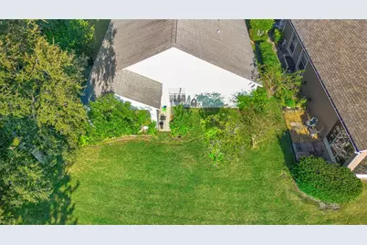 114 Carnival Drive, Daytona Beach, FL 32124 - Photo 10