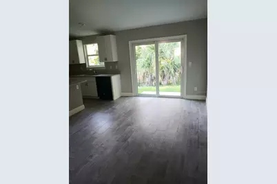 615 E Plymouth Avenue, Deland, FL 32724 - Photo 2