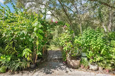 3070 Sixma, Deltona, FL 32738 - Photo 4