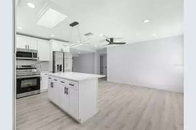 3135 33rd Avenue N, Saint Petersburg, FL 33713 - Photo 8