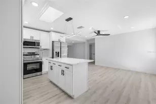 3135 33rd Ave N, Saint Petersburg, FL 33713 - Photo 8