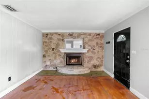 2647 S Myrtle Ave, Sanford, FL 32773 - Photo 10