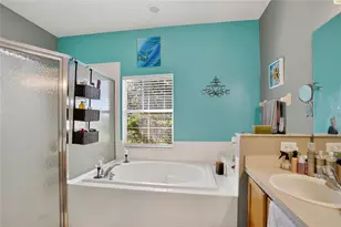 3637 Weatherfield Dr, Kissimmee, FL 34746 - Photo 10