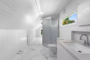 210 W University Ave, Deland, FL 32720 - Photo 32