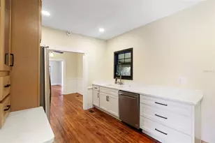 210 W University Ave, Deland, FL 32720 - Photo 16