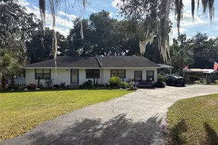 270 W McClendon St, Lady Lake, FL 32159 - Photo 20