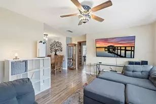 930 N Amelia Ave, Deland, FL 32724 - Photo 4