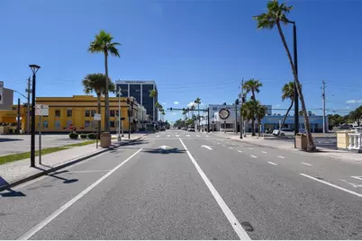 615 Seabreeze Boulevard, Daytona Beach, FL 32118 - Photo 12