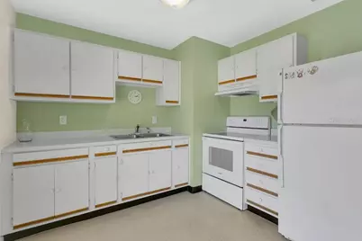 1301 N Amelia Avenue, Deland, FL 32724 - Photo 8