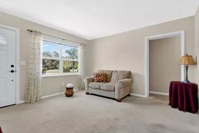 1301 N Amelia Avenue, Deland, FL 32724 - Photo 2